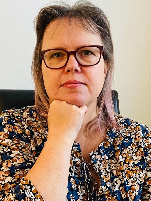 Helene Elvstrand Kapitelförfattare